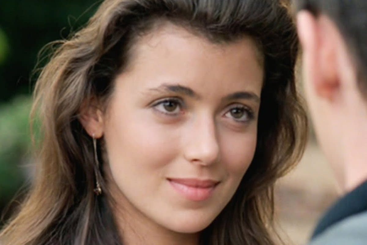 like Mia Sara who played Ferris' girlfriend Sloane Peterson and who re...