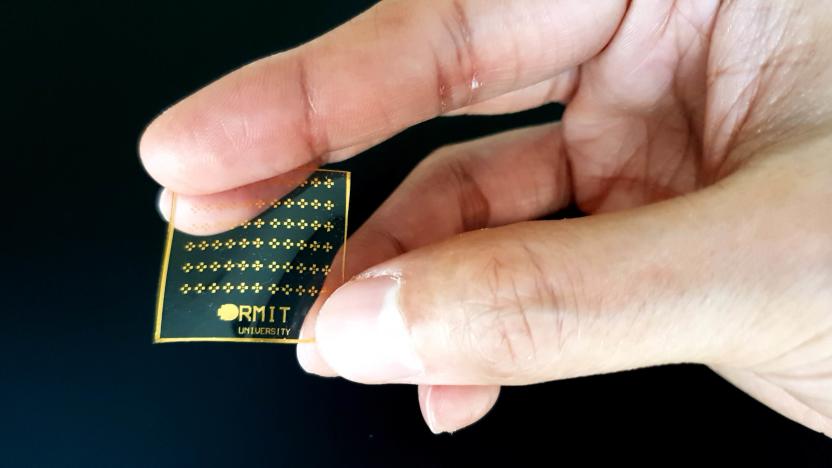 Electronic skin that senses pain