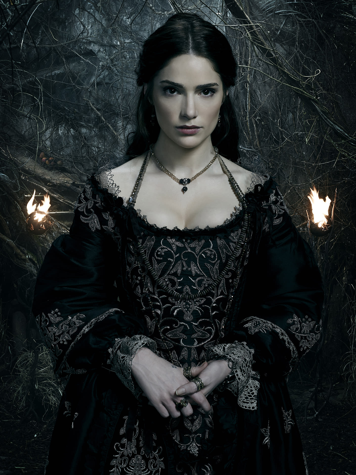 ‘Salem’ Season 3, Episode 3 Recap: Loses All Her Witch Powers!