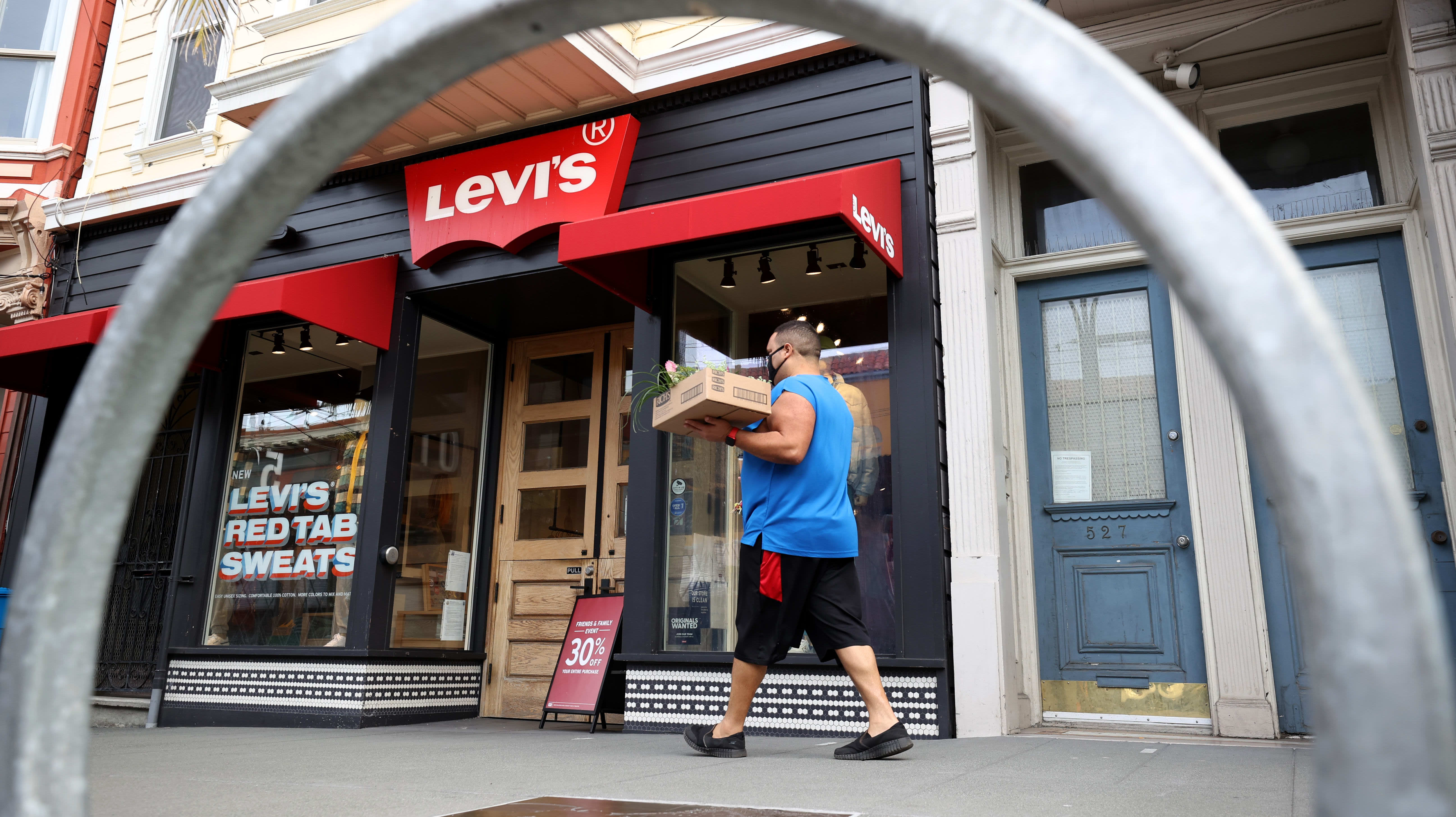 Levi's on its brand president Jennifer Sey: She 'resigned from the company'