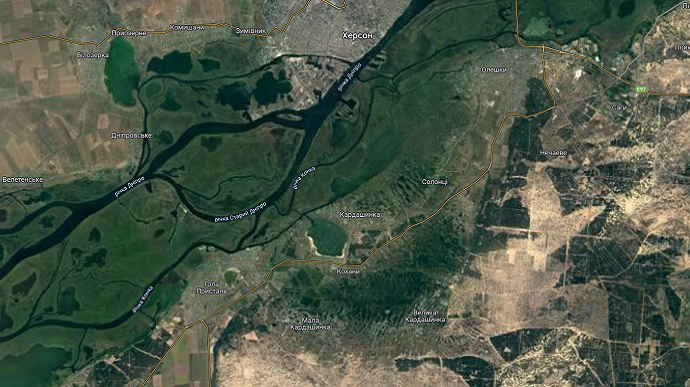 Armed Forces of Ukraine destroy barge with Russians in Kherson Oblast Operationa..