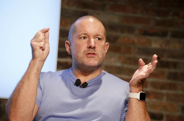 NEW YORK, NY - OCTOBER 06:  Apple's Cheif Design OfficerJony Ive speaks onstage during the 2017 New Yorker TechFest at Cedar Lake on October 6, 2017 in New York City.  (Photo by Brian Ach/Getty Images for The New Yorker)