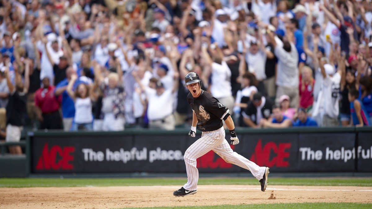 White Sox vs. Cubs Crosstown Classic rivalry always packs a punch - Chicago  Sun-Times