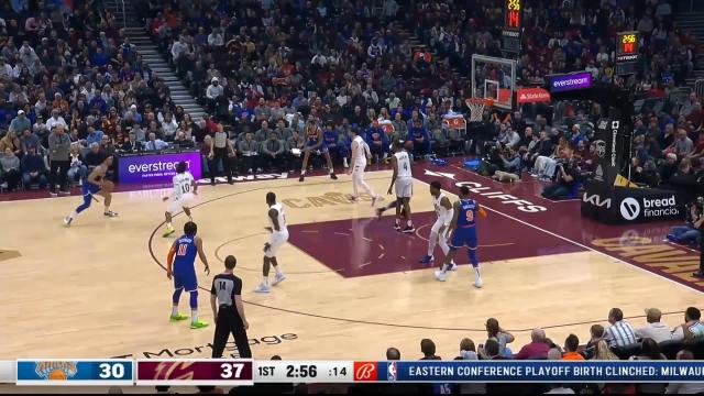 Quentin Grimes with a deep 3 vs the Cleveland Cavaliers