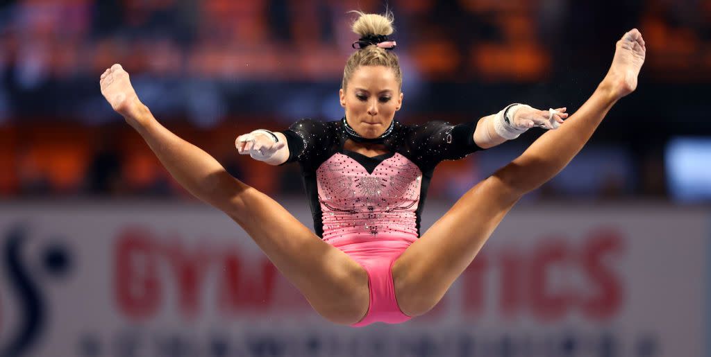 Olympic Gymnast Mykayla Skinner Says She Loves Pizza In N Out And Fettucine Alfredo And We Love Her