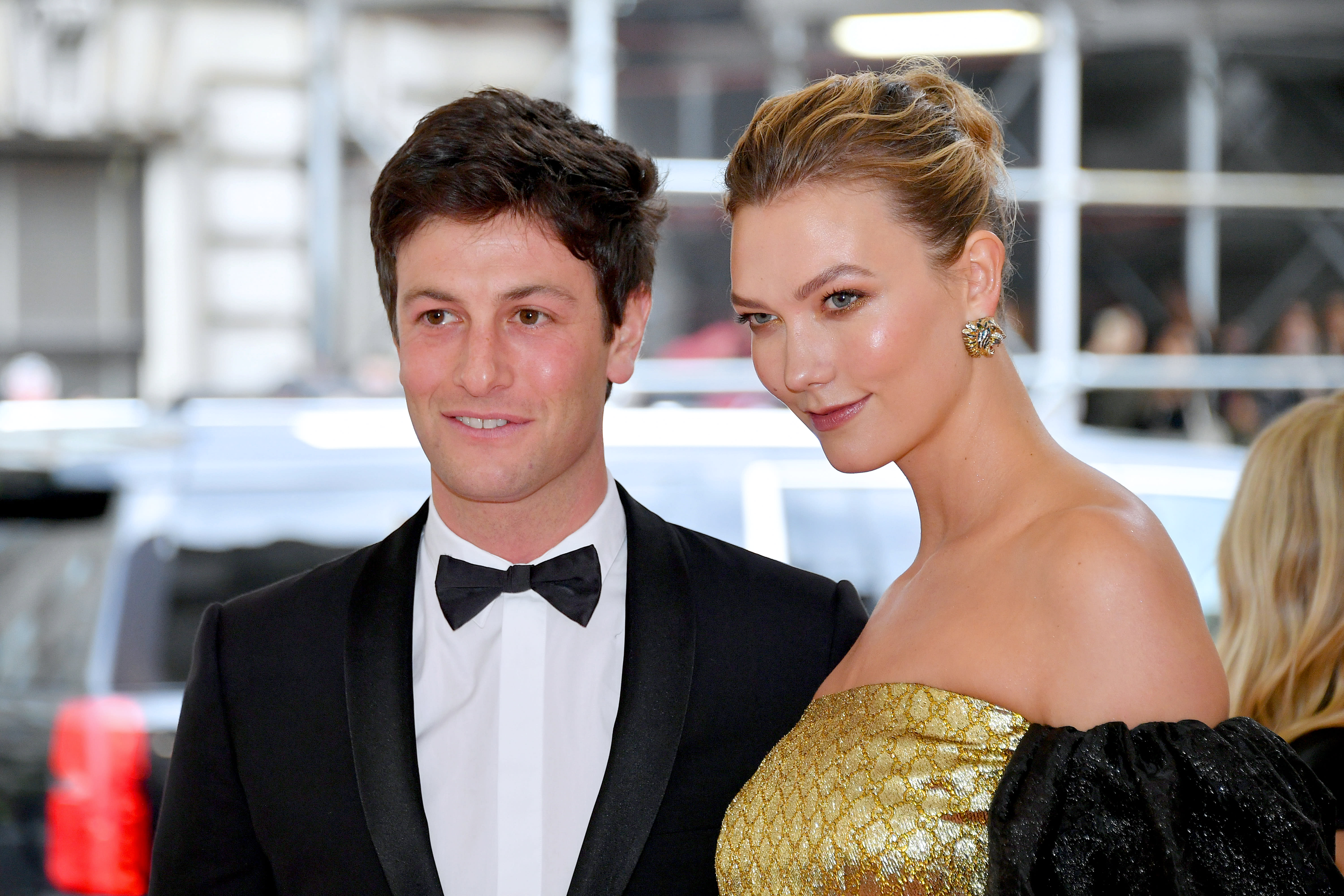 Karlie Kloss admits 'it's been hard' having Ivanka and Jared as family due to their ...6000 x 4000