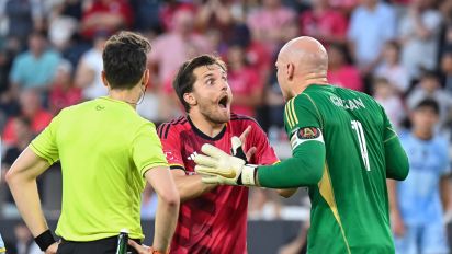 Yahoo Sports - As part of a new MLS rule, referee Filip Dujic announced the VAR result over the loudspeaker, much to the initial excitement and then immediate disappointment of St. Louis