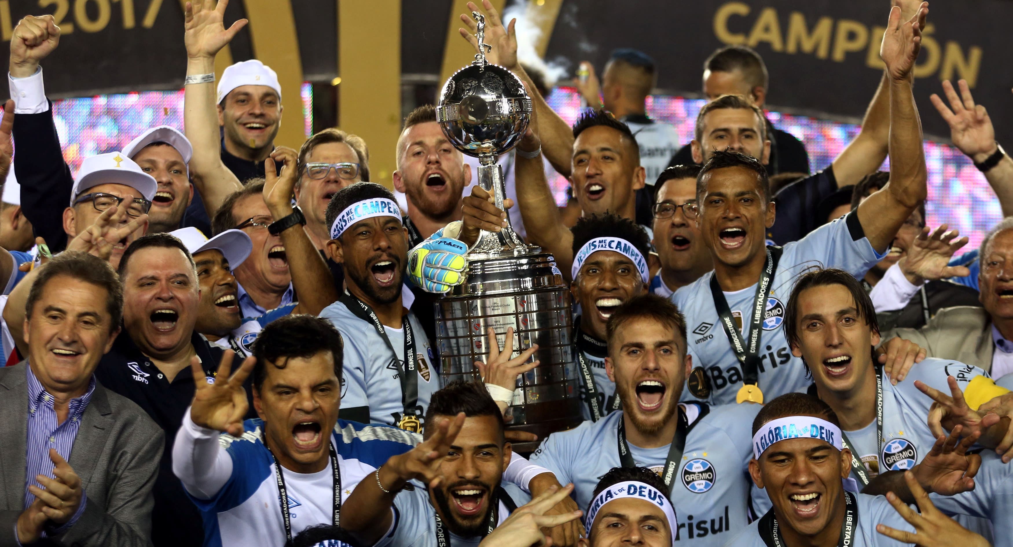 Grêmio se impõe na Argentina e é Tricampeão da Libertadores