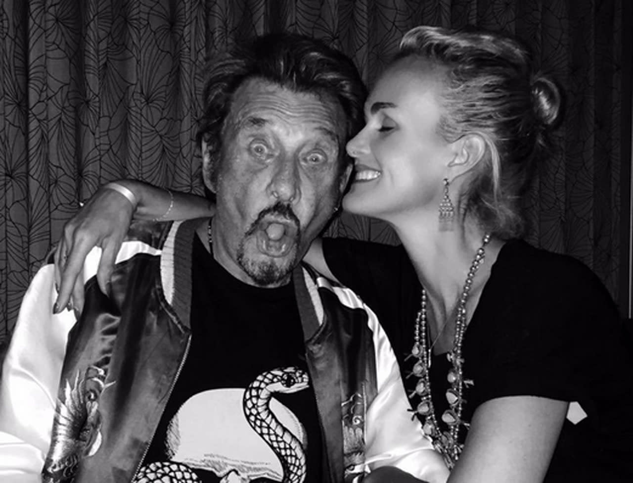 Laeticia Hallyday Nue Pour Johnny