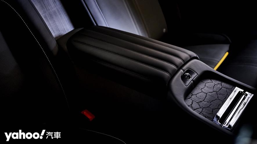 Rolls-Royce Black Badge Wraith Landspeed Collection亮相！曾經史上最速的經典限量回顧！ - 11