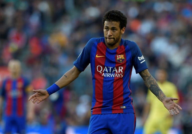 Неймар ще бъде съден за нередности при трансфер в Барселона