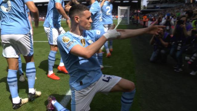 Foden doubles Manchester City's lead v. Fulham