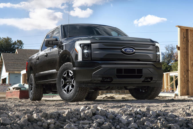 Ford tries to struggle F-150 Lightning scalpers by banning resales