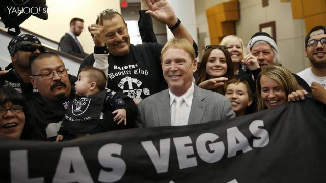 NFL owners approve Raiders' move to Las Vegas