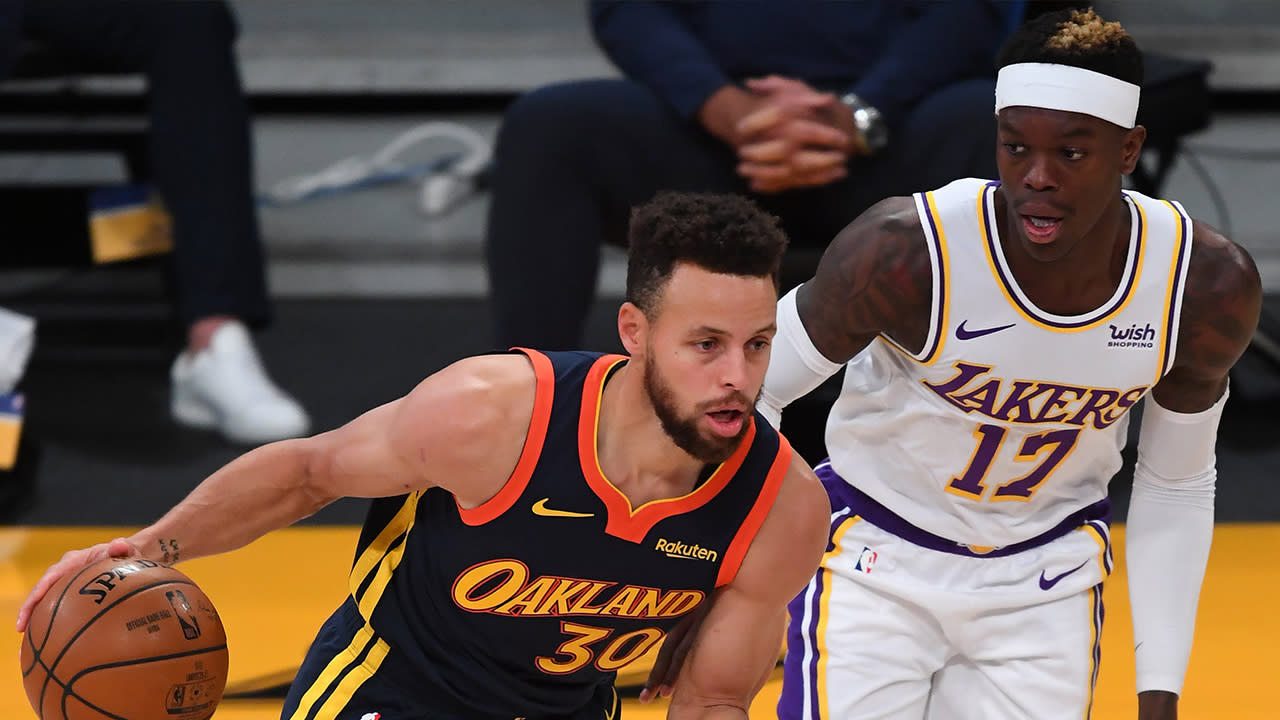 Steph Curry, Dennis Schroeder exchange words after Warriors-Lakers foul - Yahoo Sports