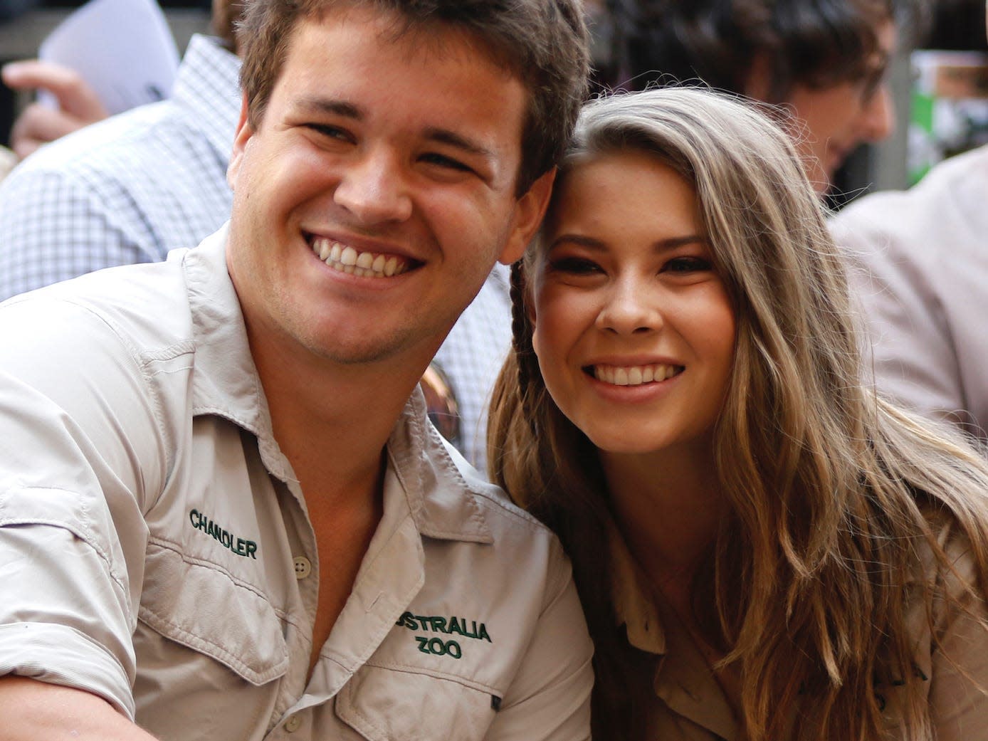 Bindi Irwin Says She S Taking A Break From Social Media To Focus On Her Family