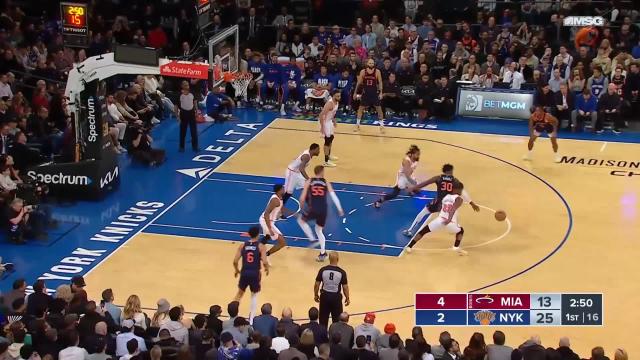 Haywood Highsmith with a dunk vs the New York Knicks