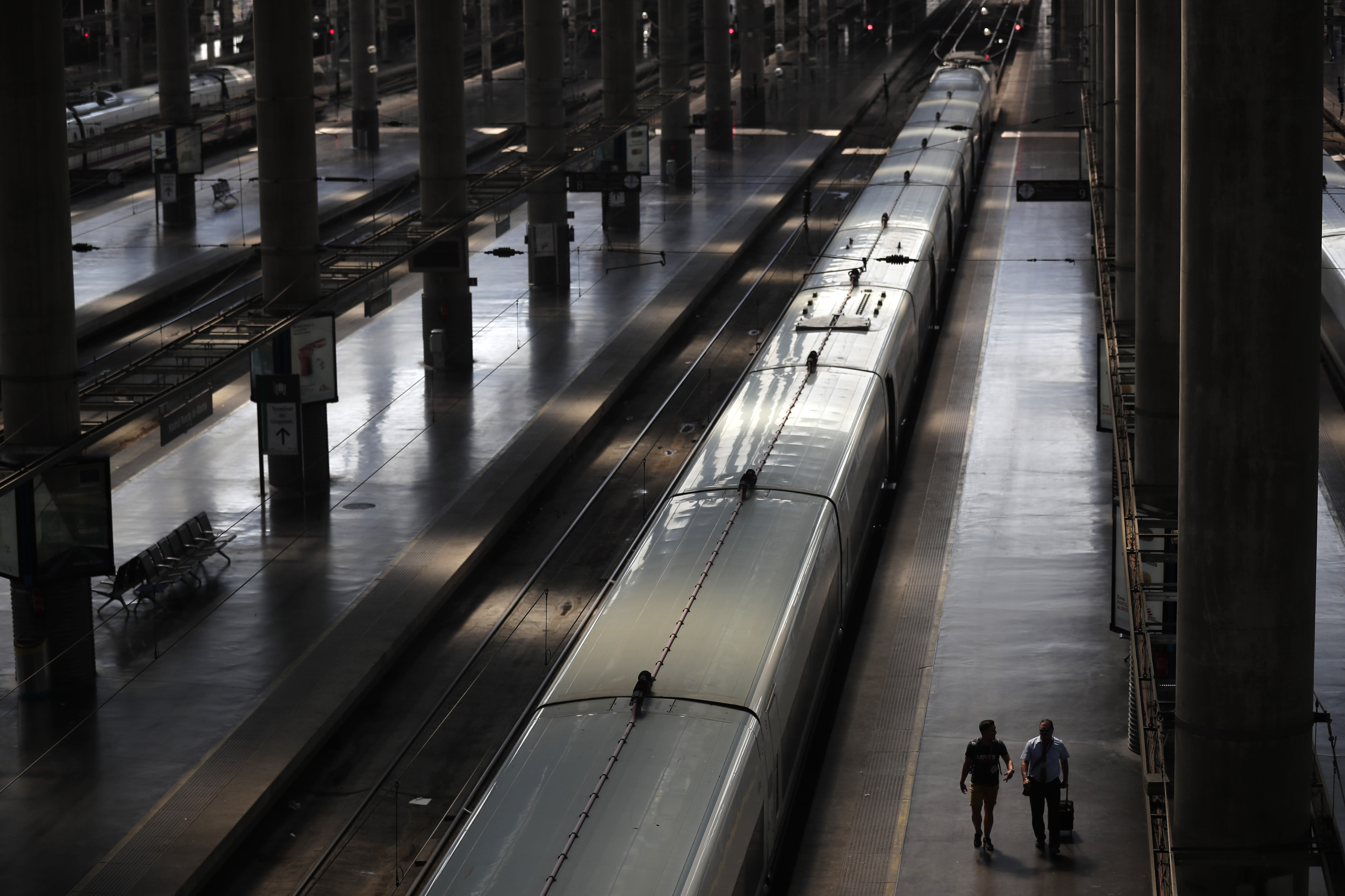 travel during rail strike