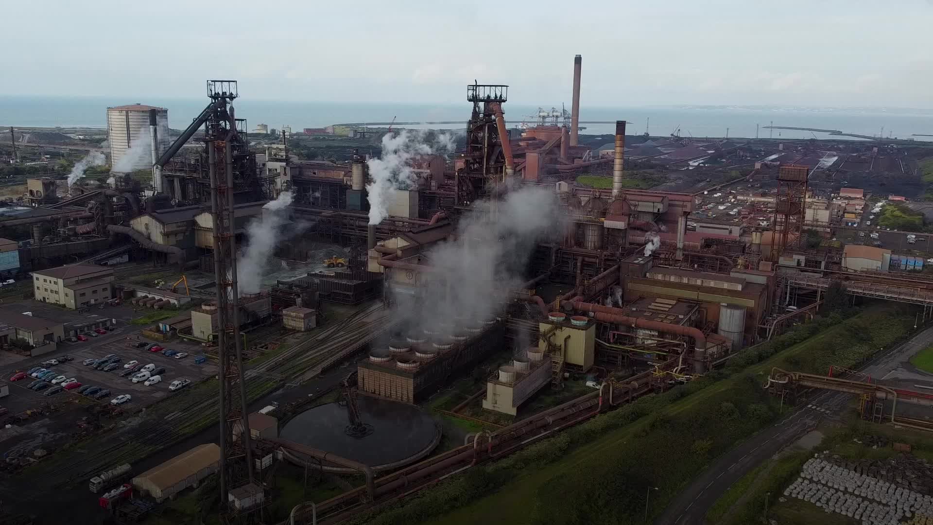 Around 3,000 jobs at risk at UK's biggest steelworks despite  government-backed package of support