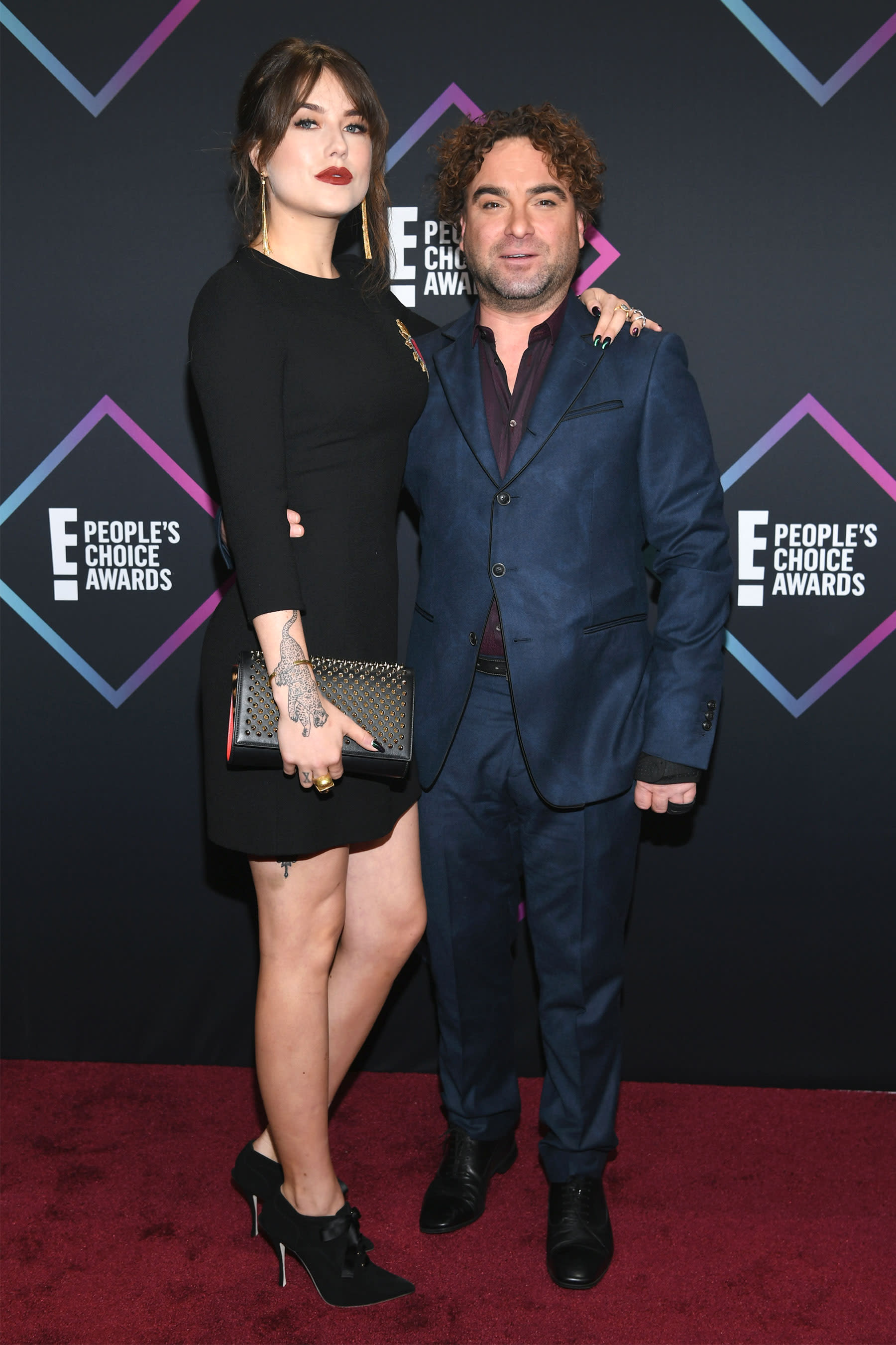 Johnny Galecki and Girlfriend Make Red Carpet Debut as a Couple at