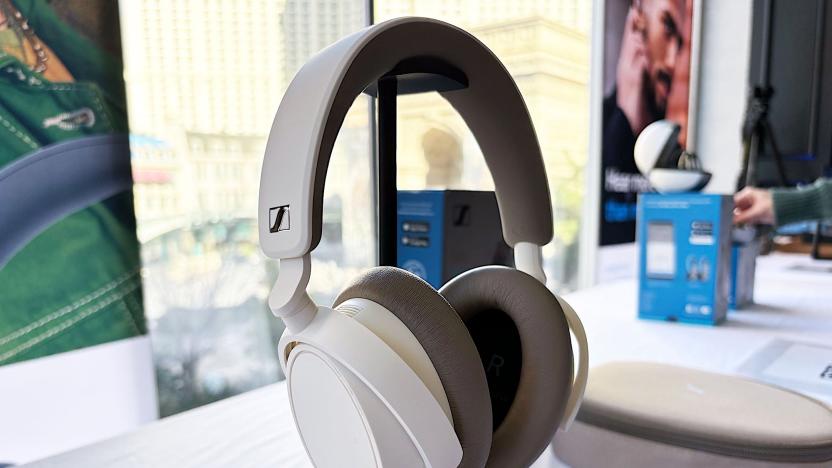 Sennheiser Accentum Plus