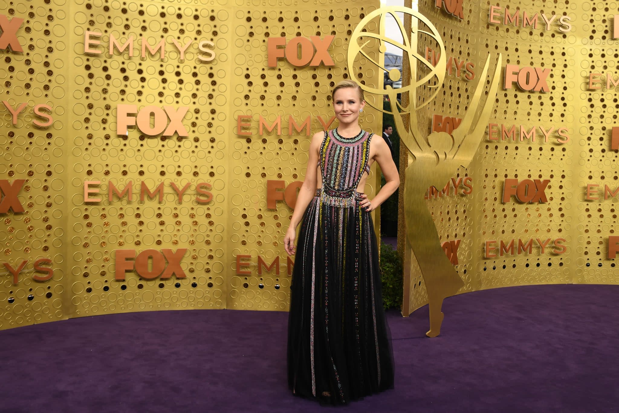 kristen bell emmy dress