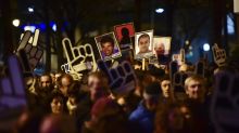 Miles protestan la política de dispersión de presos de ETA
