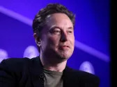 Musk says his companies are looking to invest in Argentina