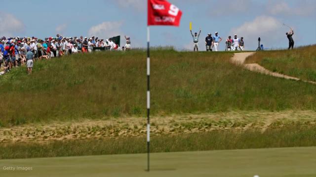 Blimp crashes at U.S. Open