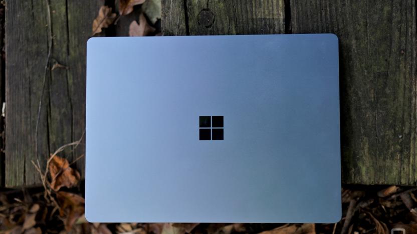 Surface Laptop Go                               