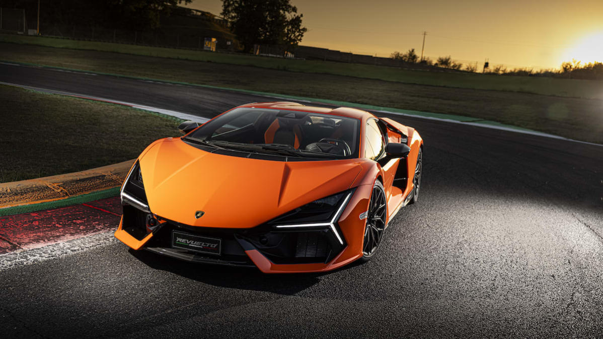 Lamborghini Revuelto: the first super sports V12 hybrid HPEV - EV Design &  Manufacturing