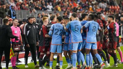 Yahoo Sports - Toronto alleged that NYCFC’s head coach cornered and punched one of their players at the last match between the two clubs on Saturday night,