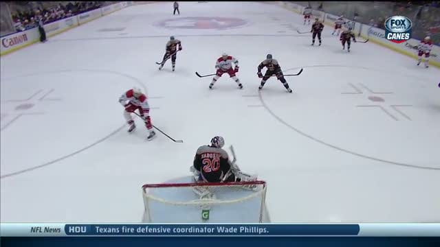 Hurricanes scores 2 goals in 57 seconds