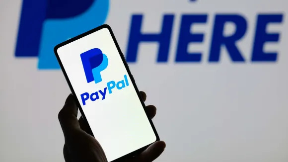 Mizuho upgrades PayPal to Buy from Neutral