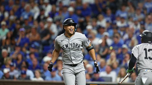 Giancarlo Stanton's go-ahead solo homer