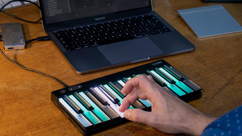 Roli Lumi Keys Studio Edition keyboard