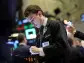 Stocks close mixed, Dow records sixth day in win streak