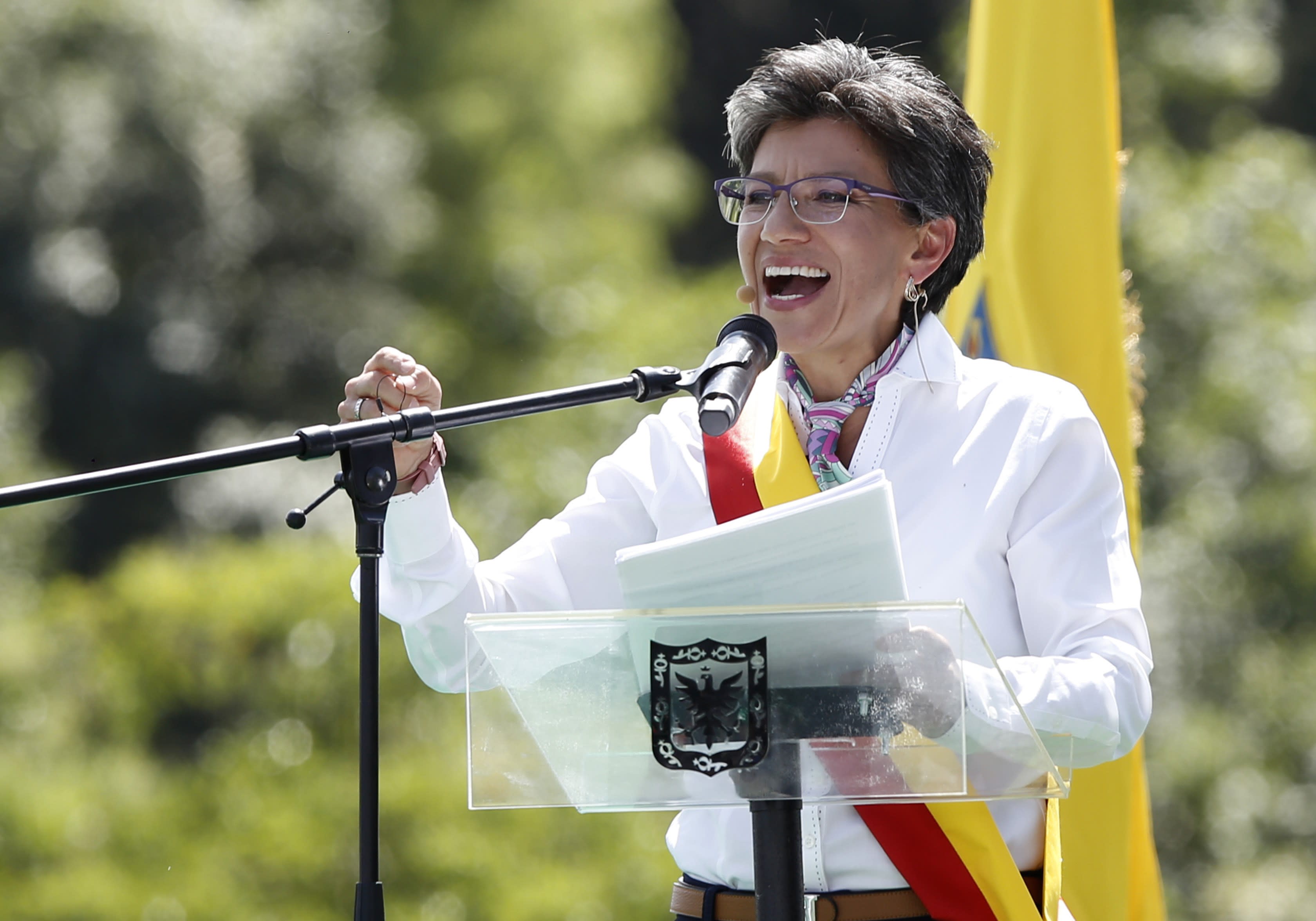 Nuevos alcaldes y gobernadores de Colombia asumen con promesas de cambios