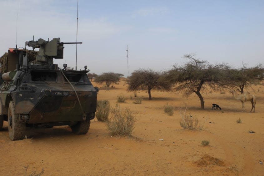 La France dit avoir des preuves que la Russie a tenté de construire des charniers au Mali