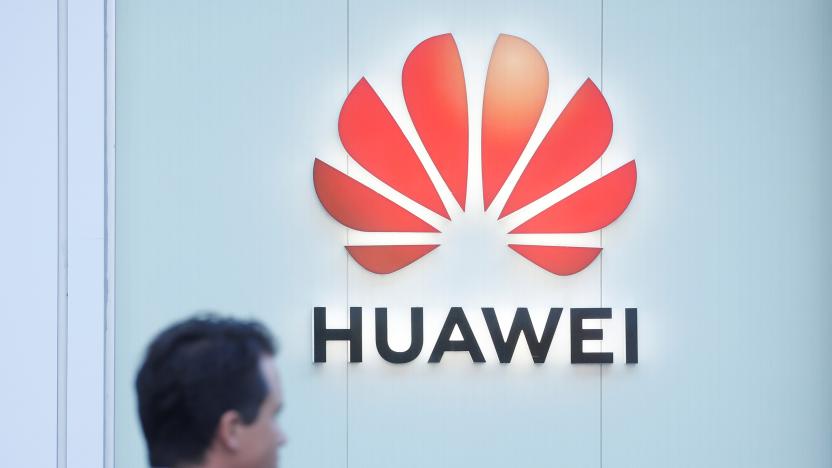 The logo of Huawei is seen in Davos, Switzerland Januar 22, 2020.  REUTERS/Arnd Wiegmann