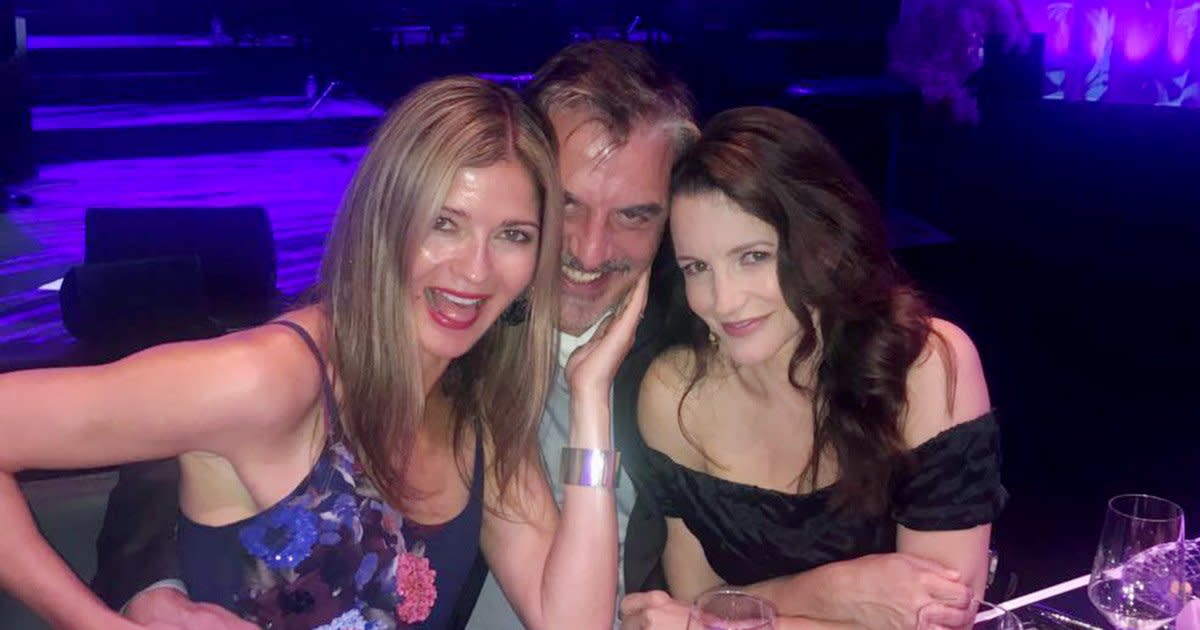 Sex And The City S Chris Noth And Kristin Davis Reunite For A Night Out