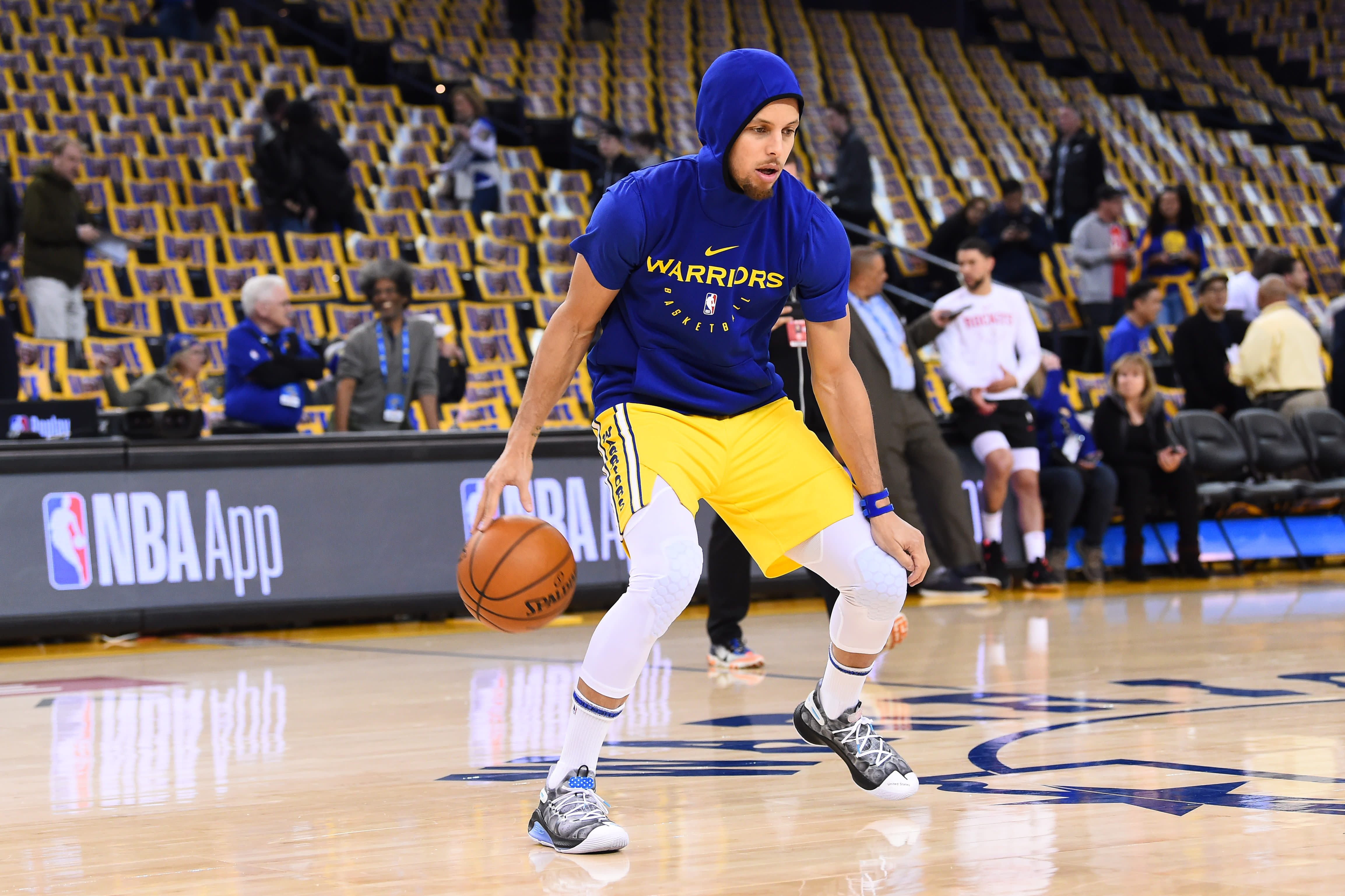 stephen curry moon landing shoes