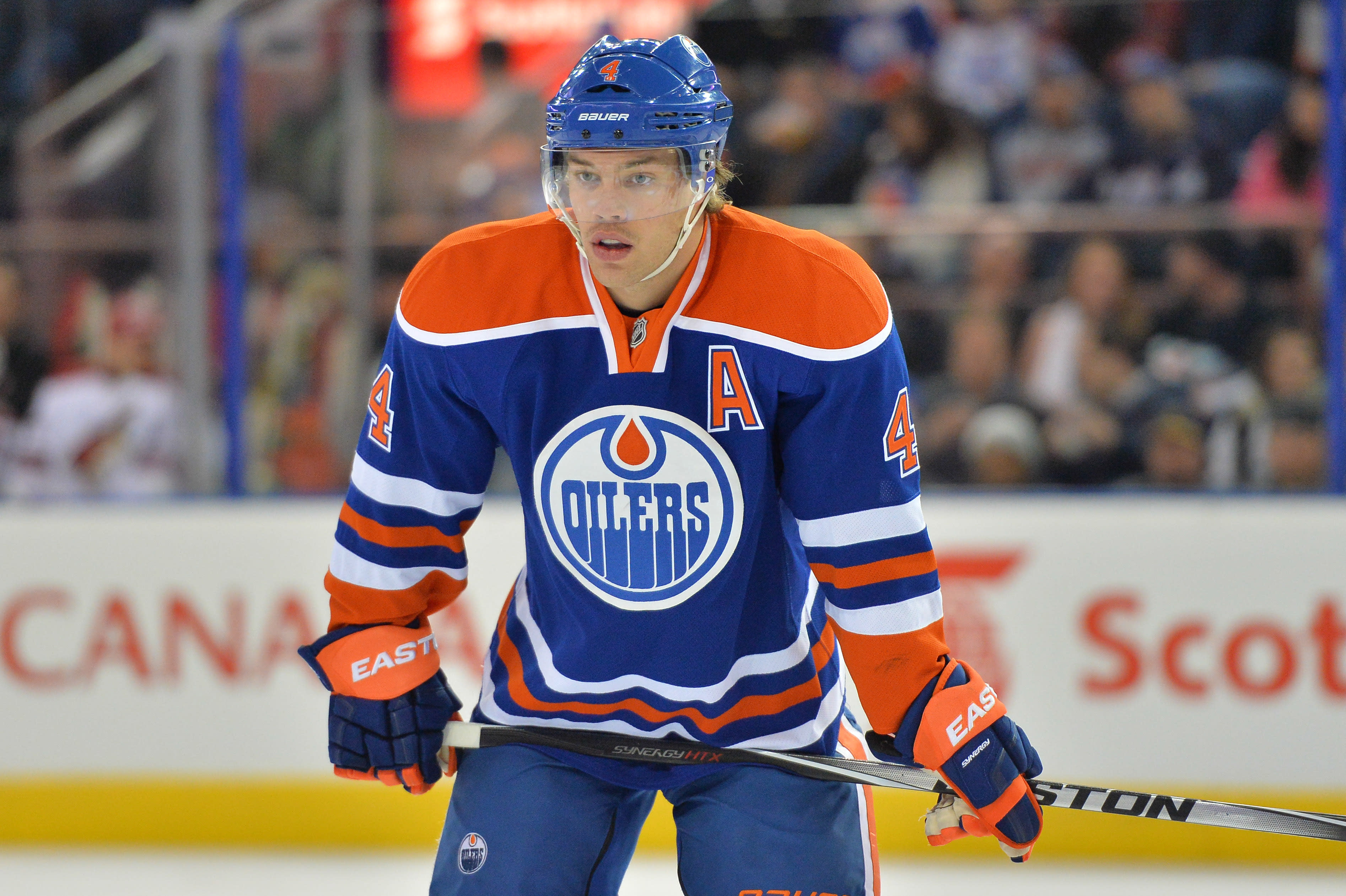 Taylor Hall calls Dallas Eakins question 'stupid'