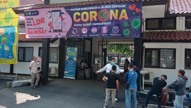 Spanduk Alay Cegah Corona Covid 19  di Purwakarta Cinta 