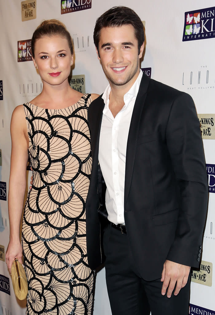 Emily VanCamp, Joshua Bowman