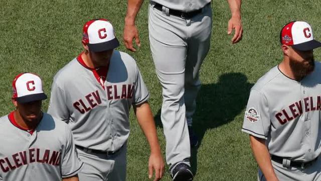 Indians looking to move Trevor Bauer or Corey Kluber as MLB trade market heats up