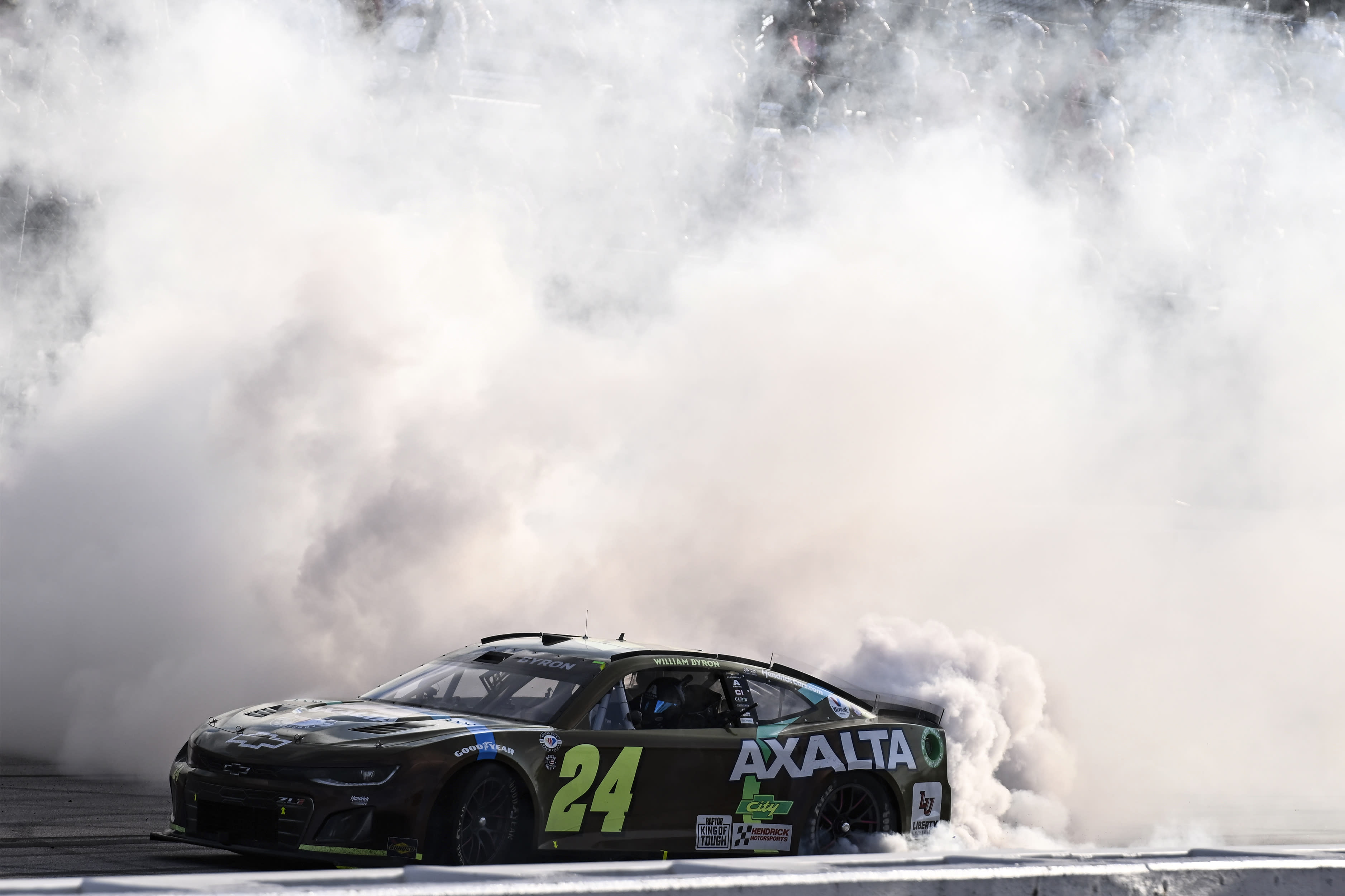 NASCAR results William Byron wins Throwback race at Darlington ahead of Kevin Harvick, Chase Elliott