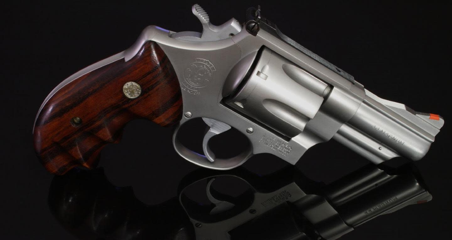 Smith And Wesson 44 Magnum Revolver Dirty Harry : Smith Wesson 44 Mag Foto ...