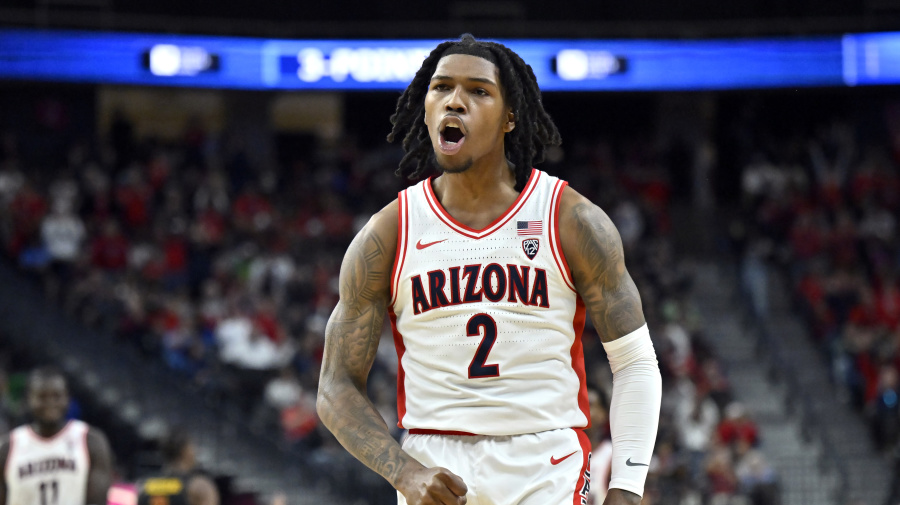 Yahoo Sports - Love's return boosts Arizona's 2025 title hopes but comes with a long-term