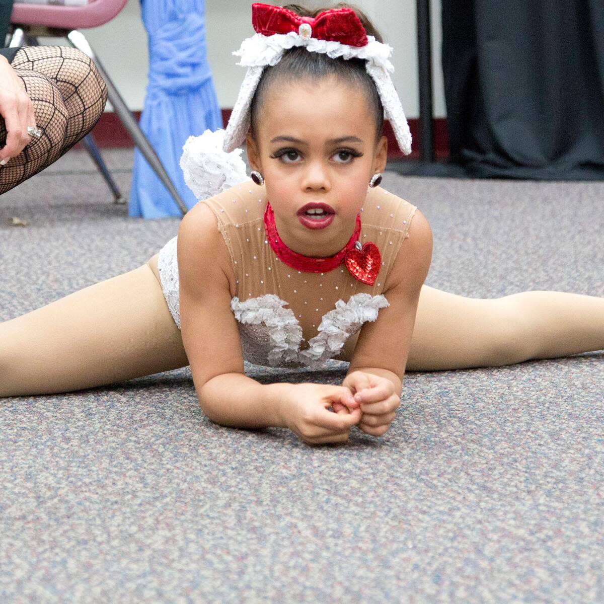 Dance Moms ' Asia Ray Reveals What It Was Really Like Filming